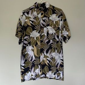 Hawaiian button down